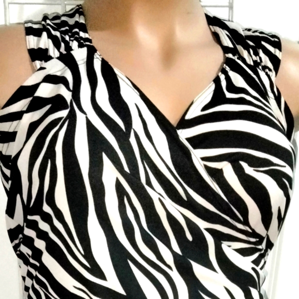 Zebra print maxi dress - Picture 2 of 6
